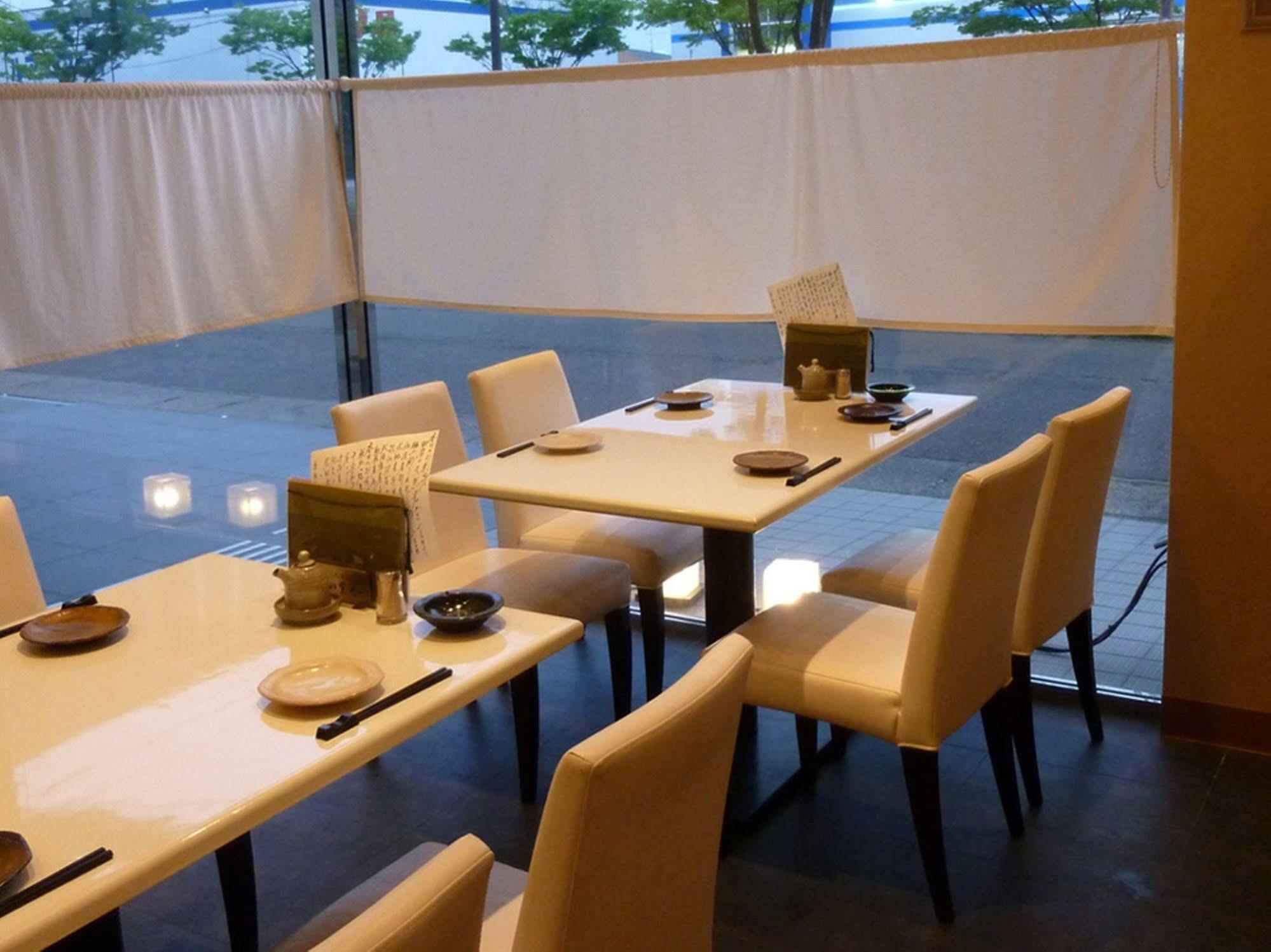 Apa Hotel Niigata Tsubamesanjo Ekimae Kültér fotó